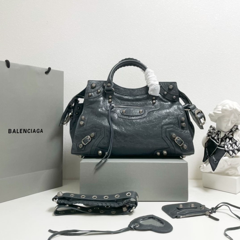 Ba*len*cia*ga top handle bags